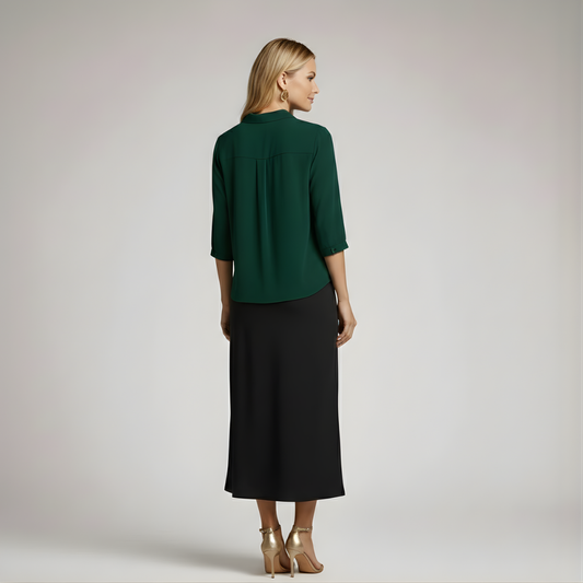 Amelia | Elegant pleated blouse with half sleeves
